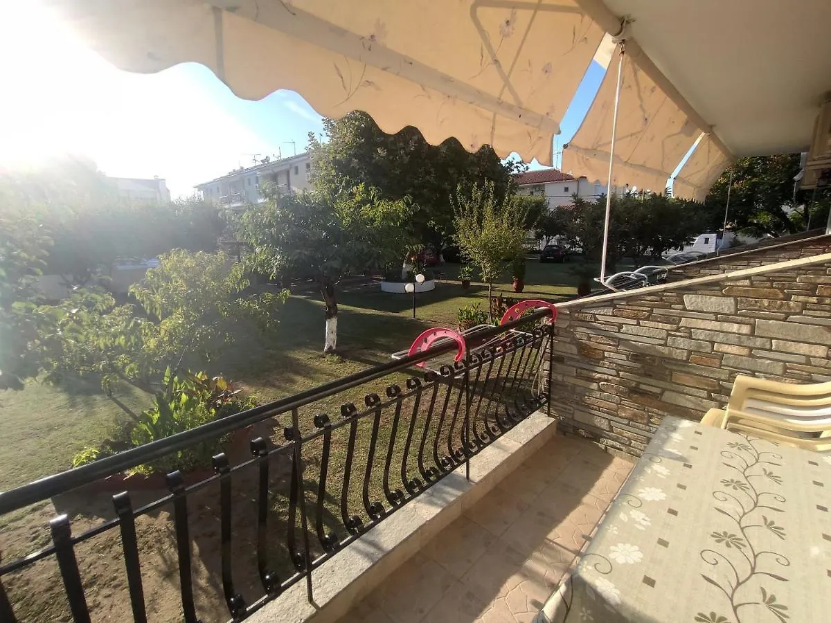Studios Itamos Paradisos Guest house