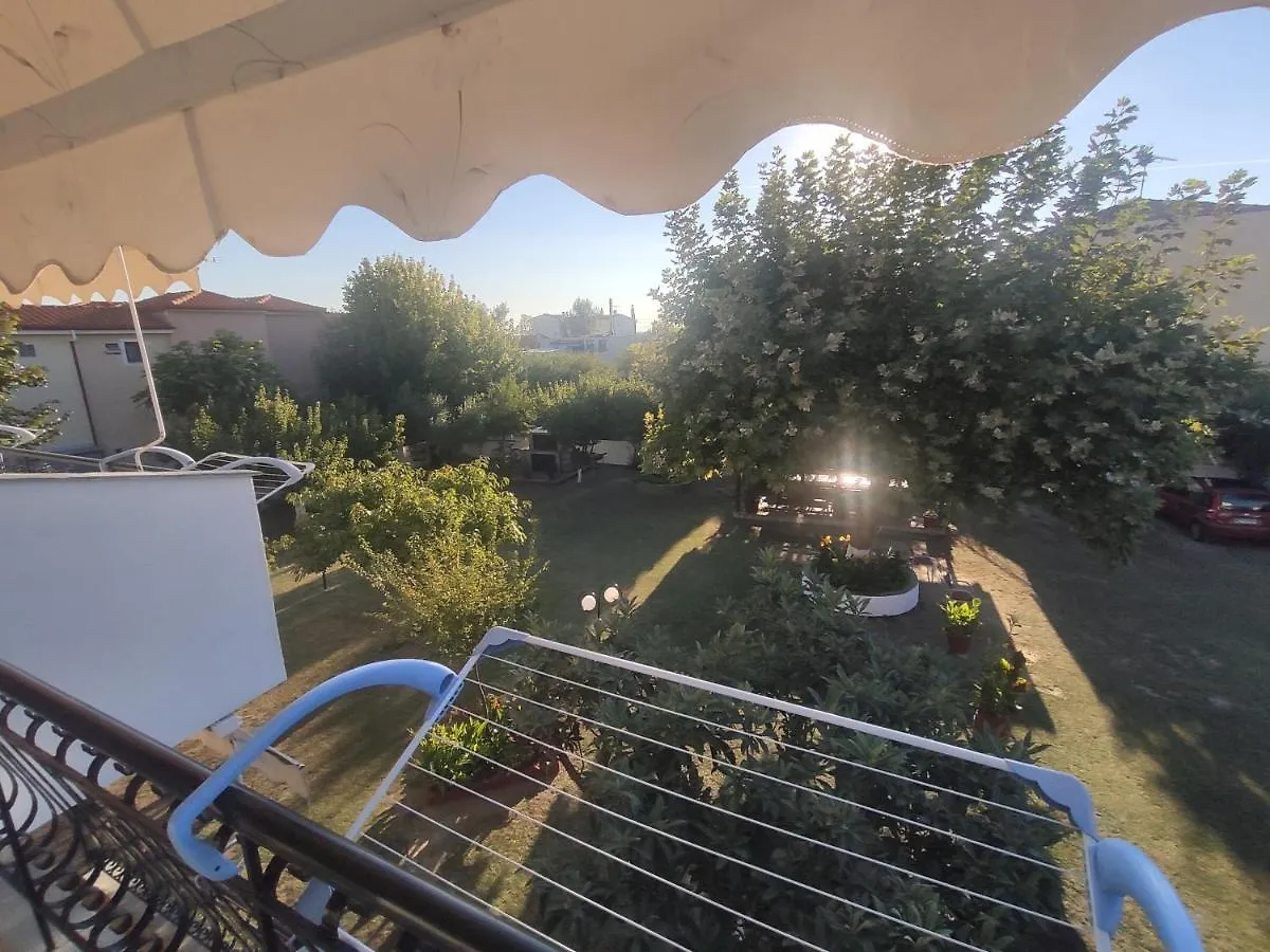 Studios Itamos Paradisos Greece